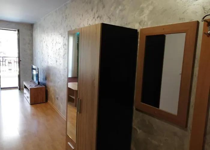 Lovely In A Complex With A Pool By Flat Mаnаger Apartment