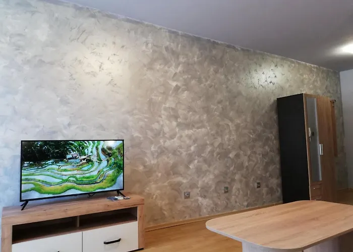 Lovely In A Complex With A Pool By Flat Mаnаger Apartment *