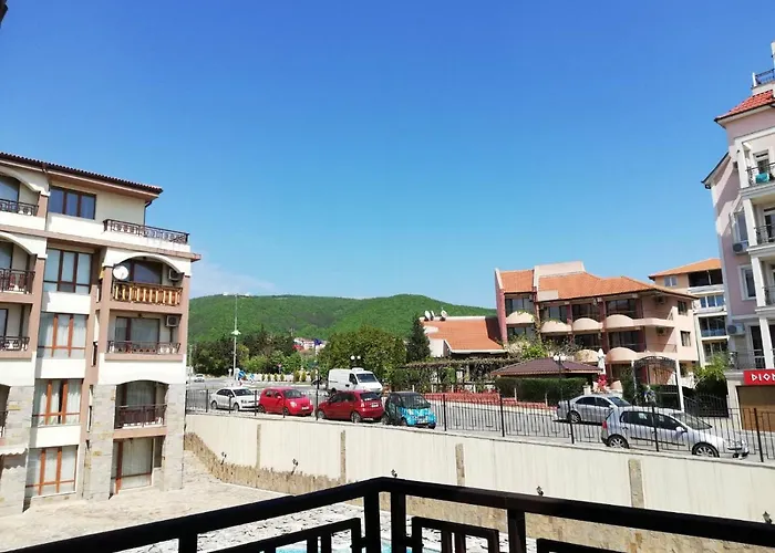 Lovely In A Complex With A Pool By Flat Mаnаger 公寓 圣弗拉斯